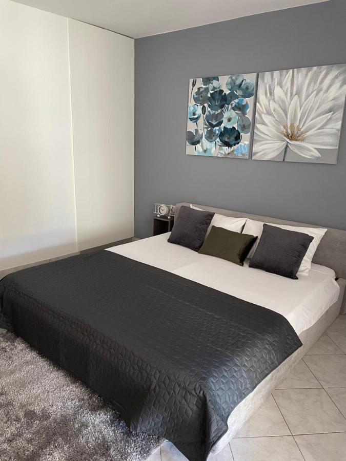 Leone Apartments With Free Parking Pula Exterior foto