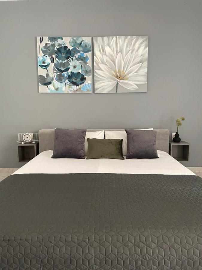 Leone Apartments With Free Parking Pula Exterior foto